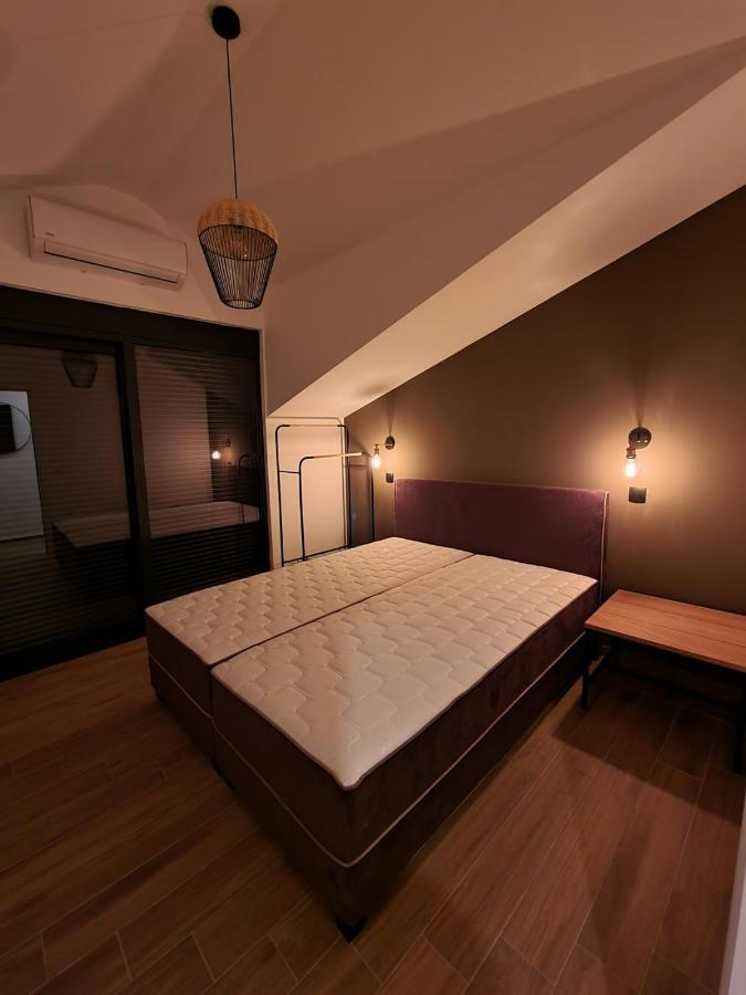 Apartments Vranes ติวัต ภายนอก รูปภาพ